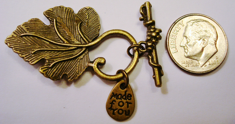 Grape Leaf Bronze Plated Zinc Necklace or Bracelet Toggle Clasp Set FPC072
